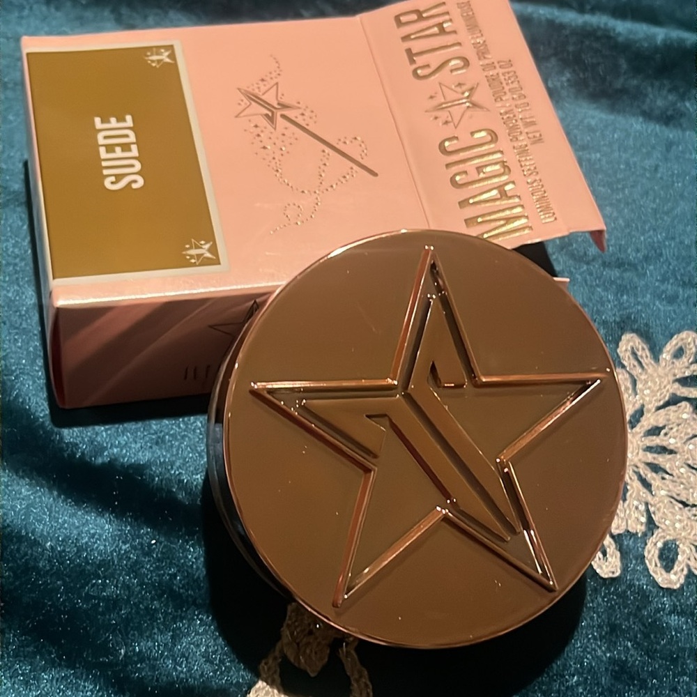 Jeffree Star Cosmetics Magic Star Luminous Setting Powder - Suede NIB - Picture 8 of 10